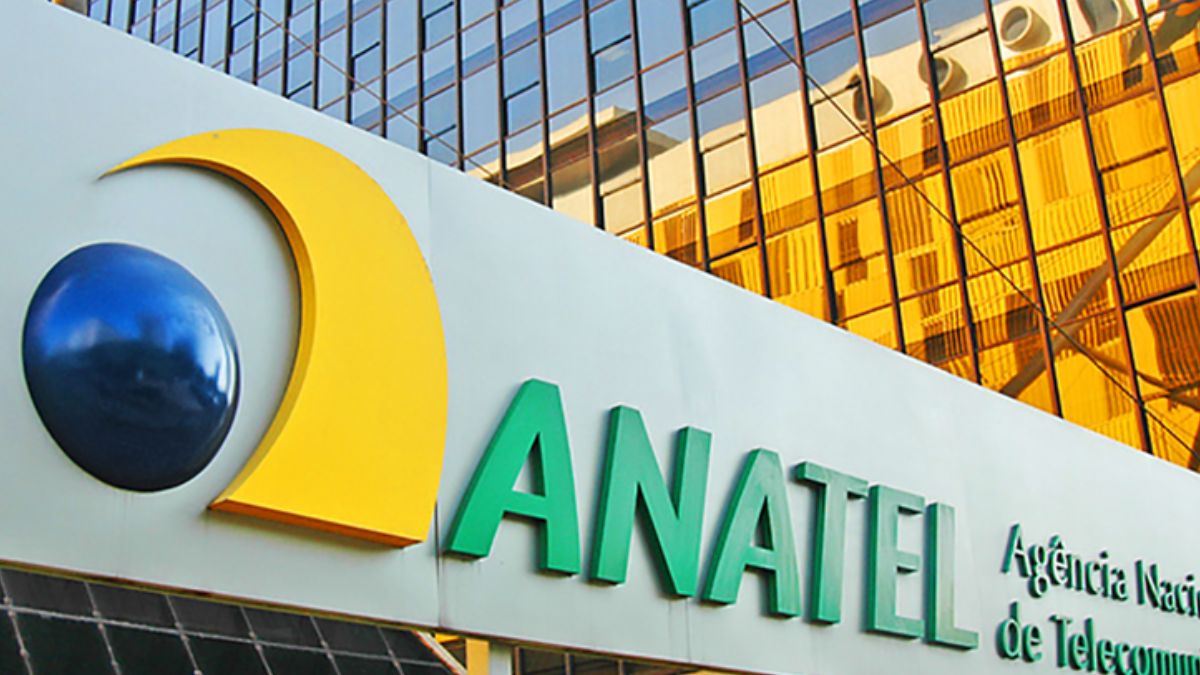 Fachada da Anatel, que está implantando infraestrutura de rede corporativa de quinta geração no Brasil