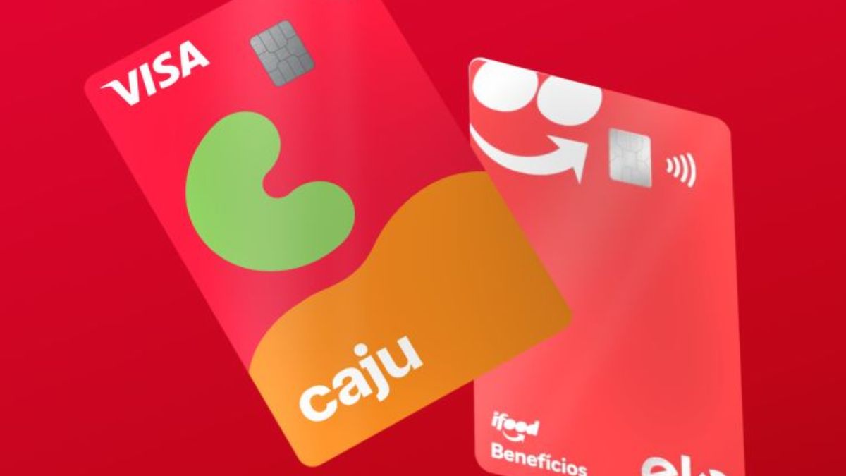Cartões do iFood e da Caju, simbolizando que o iFood assumiu a empresa Caju com o objetivo de liderar o mercado corporativo