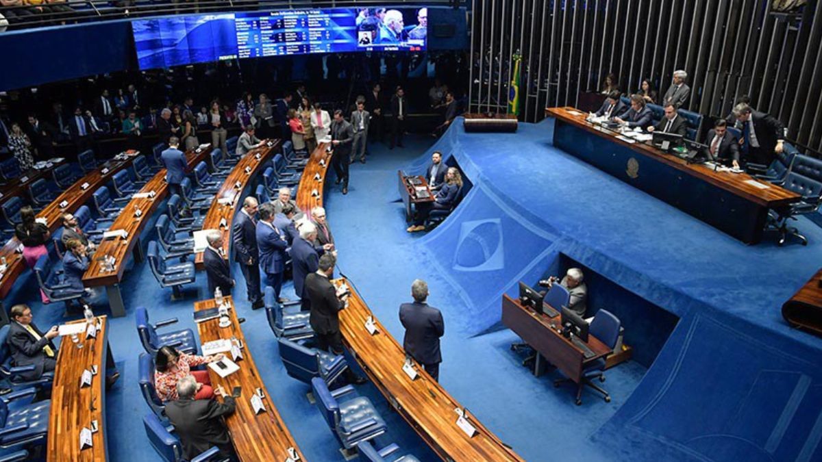 Plenário do senado federal, para simbolizar que o órgão vai analisar a alíquota da CBS em novembro