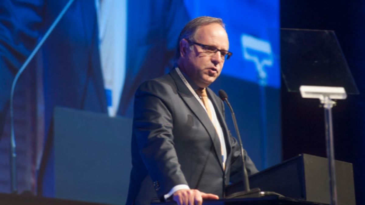 Presidente da Abrainc, Luiz França, ao declarar o excelente potencial do mercado imobiliário para a próxima década, porém, juros altos representam uma barreira